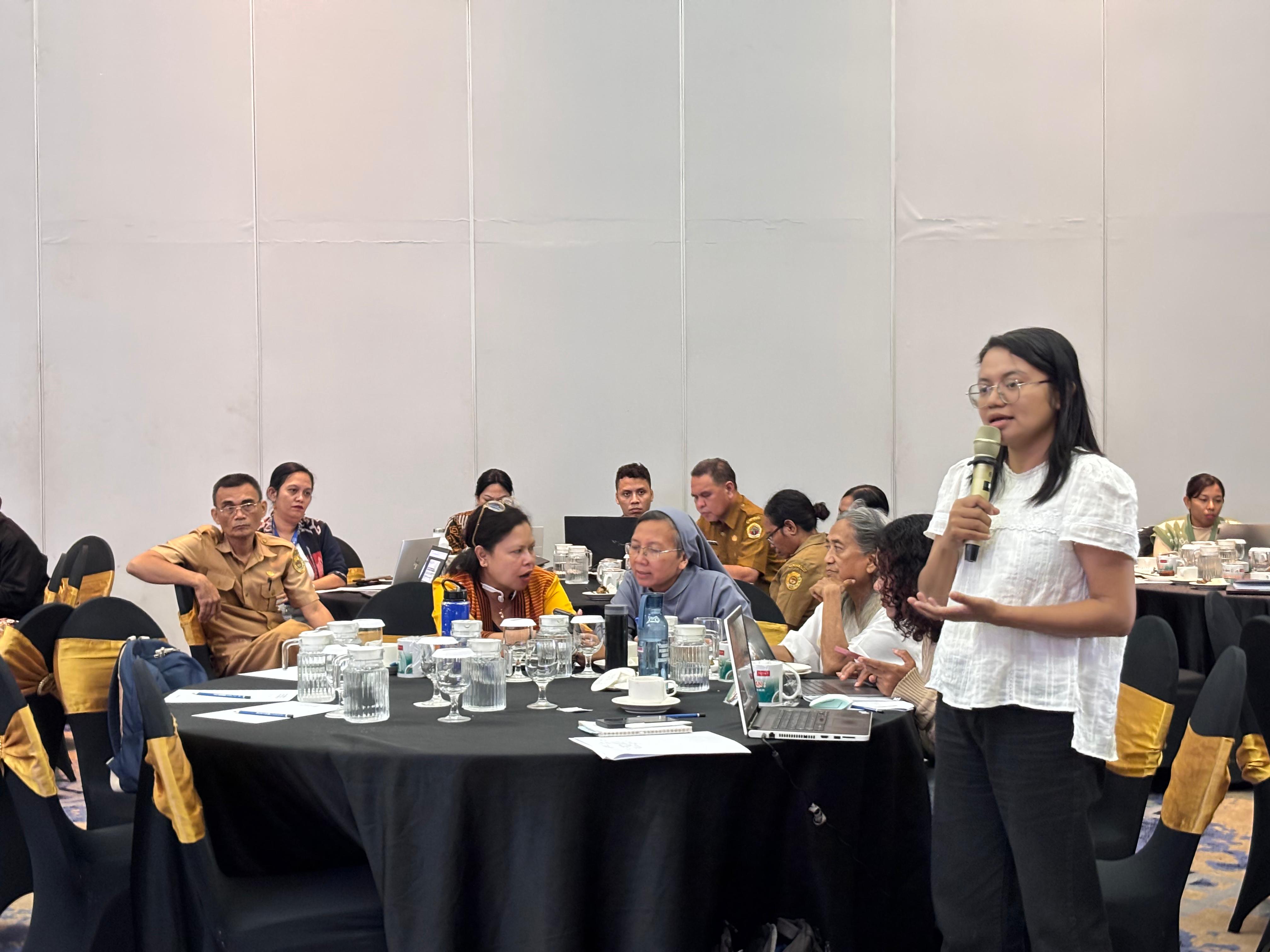 Dialog Kebijakan (7)